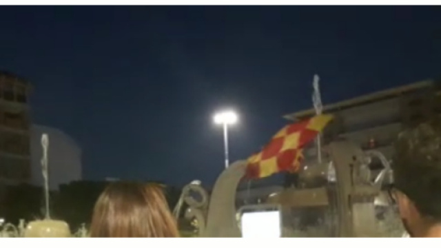 Il Lecce è in Serie B: ecco i festeggiamenti in piazza Mazzini.