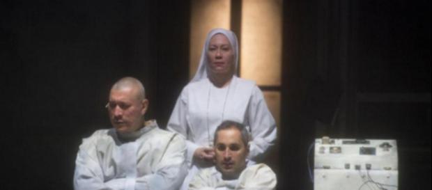 All'Elfo Puccini, Qualcuno volò sul nido del cuculo, a Milano ... - repubblica.it All'Elfo Puccini, Qualcuno volò sul nido del cuculo, a Milano ... - repubblica.it