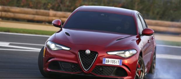 Nuevo Alfa Romeo Giulia: 5 virtudes y 5 retos | Actualidad | Motor ... - elpais.com Nuevo Alfa Romeo Giulia: 5 virtudes y 5 retos | Actualidad | Motor ... - elpais.com