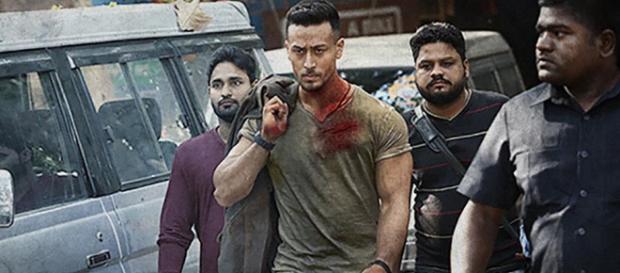 Baaghi 2 - Tiger Shroff goes the Rambo way (Image Credit: Zoom Tv/Youtube screencap) Baaghi 2 - Tiger Shroff goes the Rambo way (Image Credit: Zoom Tv/Youtube screencap)