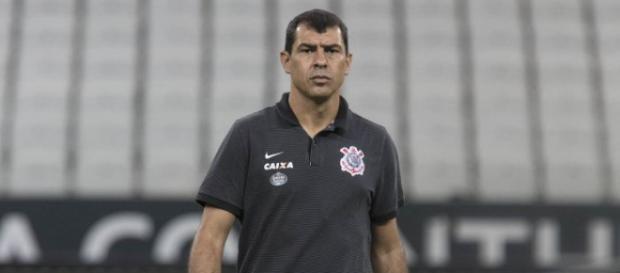Carille ganha elogios de jogador. (foto reprodução). Carille ganha elogios de jogador. (foto reprodução).