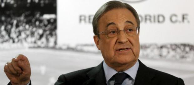 Real Madrid : Un ancien joueur tacle violemment Florentino Perez ! Real Madrid : Un ancien joueur tacle violemment Florentino Perez !