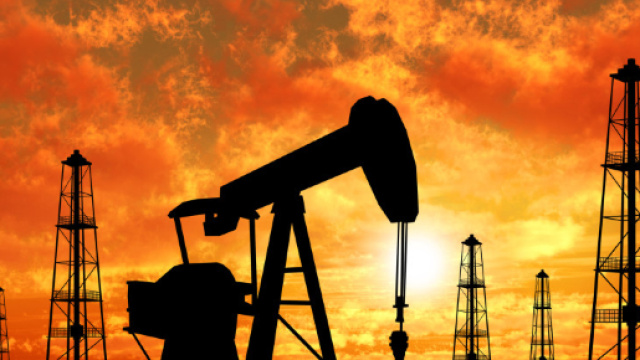 Il prezzo del petrolio cala ancora