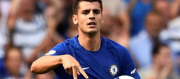 Álvaro Morata llegó a Inglaterra con muchas esperanzas. Álvaro Morata llegó a Inglaterra con muchas esperanzas.