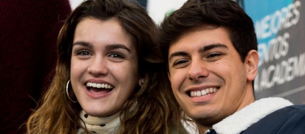 Amaia y Alfred se enfrentan a una recogida de firmas Amaia y Alfred se enfrentan a una recogida de firmas