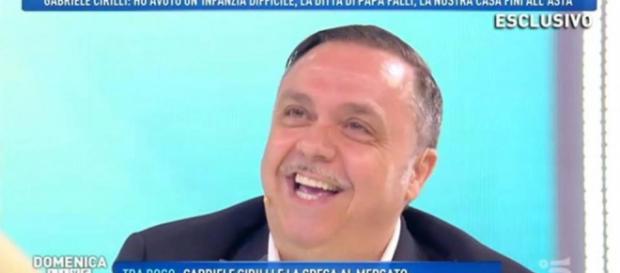 Gabriele Cirilli: 'Ero depresso, ecco chi mi ha salvato' Gabriele Cirilli: 'Ero depresso, ecco chi mi ha salvato'