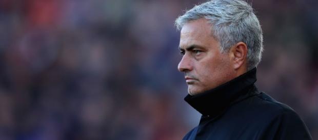 Mercato : Mourinho brise les espoirs du PSG et de l'OM ! Mercato : Mourinho brise les espoirs du PSG et de l'OM !