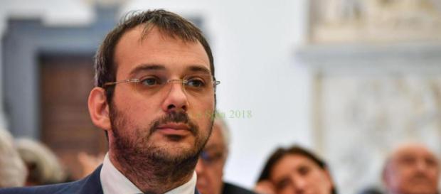 Rischio attentato mafioso: in un istituto superiore di Rosolini ... - laspia.it Rischio attentato mafioso: in un istituto superiore di Rosolini ... - laspia.it