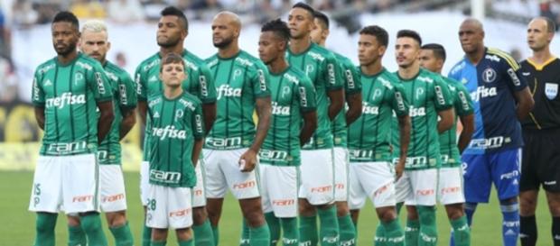 Time palmeirense, em uma partida Time palmeirense, em uma partida