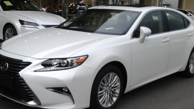 Lexus ES, eleganza e potenza insieme