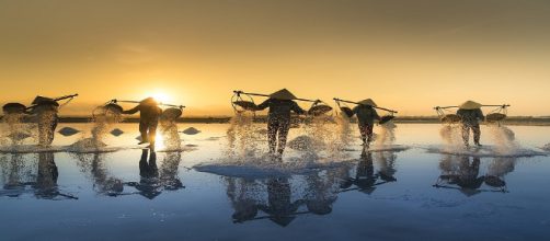 El agua es un recurso vital para los seres humanos. Public Domain.
