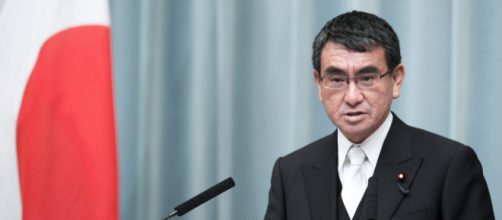 Il ministro degli esteri giapponese, Taro Kono