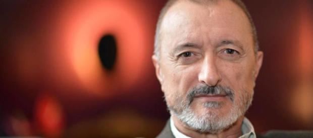 El siempre controvertido Arturo Pérez Reverte El siempre controvertido Arturo Pérez Reverte