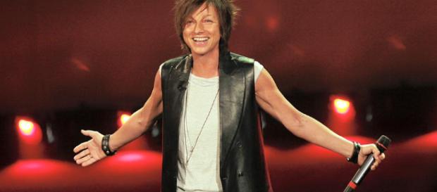 Gianna Nannini cade dal palco e finisce in ospedale Gianna Nannini cade dal palco e finisce in ospedale