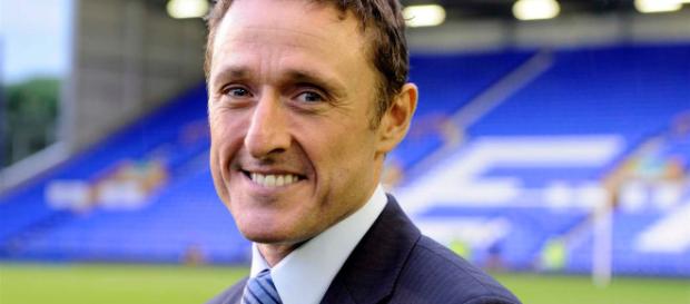Robert Elstone seems destined to end his 13-year stay at Everton with a move to become RFL CEO. Image Source - liverpoolecho.co.uk Robert Elstone seems destined to end his 13-year stay at Everton with a move to become RFL CEO. Image Source - liverpoolecho.co.uk