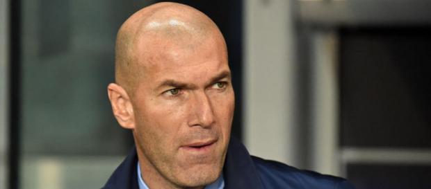 Varane evoca el futuro de Zidane. Varane evoca el futuro de Zidane.