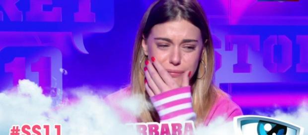 Barbara (Les Anges 10) est harcelée depuis six ans par une femme jalouse Barbara (Les Anges 10) est harcelée depuis six ans par une femme jalouse