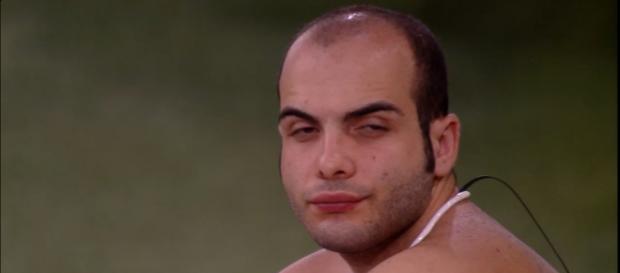 Mahmoud não tem papas na língua mesmo depois de deixar o BBB18. Mahmoud não tem papas na língua mesmo depois de deixar o BBB18.