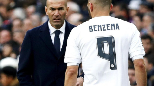 Zinédine Zidane : Karim Benzema "attend les Bleus depuis très ... - eurosport.fr