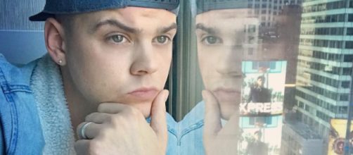 Tyler Baltierra has been struggling lately but there's some confusion about whether he'll go to rehab. [Image via Tyler Baltierra/Instagram]