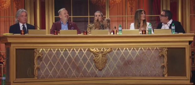 Ballando con le stelle 13: parolaccia in diretta TV Ballando con le stelle 13: parolaccia in diretta TV