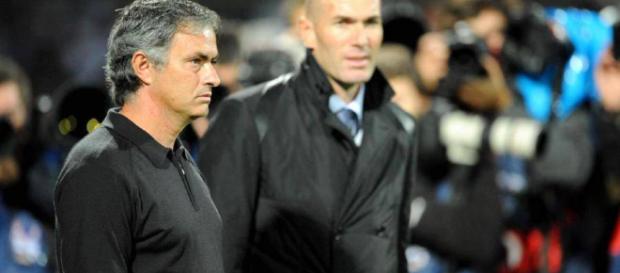 Mercato Real Madrid : Vers un échange Real Madrid - Manchester United ? Mercato Real Madrid : Vers un échange Real Madrid - Manchester United ?