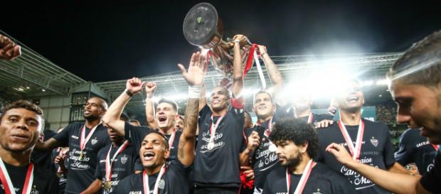 O Atlético Mineiro é um dos maiores campeões estaduais com muito mais títulos que seu maior rival, o Cruzeiro. O Atlético Mineiro é um dos maiores campeões estaduais com muito mais títulos que seu maior rival, o Cruzeiro.