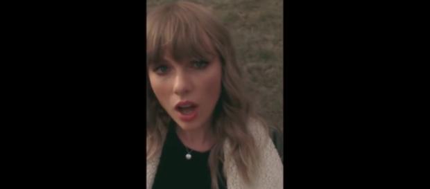 Taylor Swift's second music video for 'Delicate' (Via YouTube - TaylorSwiftTV) Taylor Swift's second music video for 'Delicate' (Via YouTube - TaylorSwiftTV)