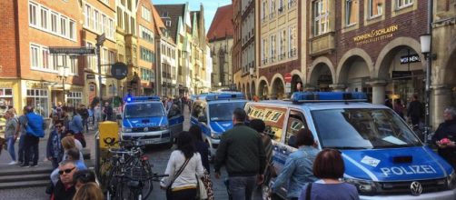 Furgone sulla folla a Münster in Germania, tre morti e 30 feriti ... - lavocedeltrentino.it