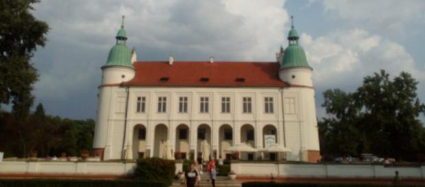 Zamek w Baranowie Sandomierskim od strony ogrodów (fot. Krzysztof Krzak) Zamek w Baranowie Sandomierskim od strony ogrodów (fot. Krzysztof Krzak)