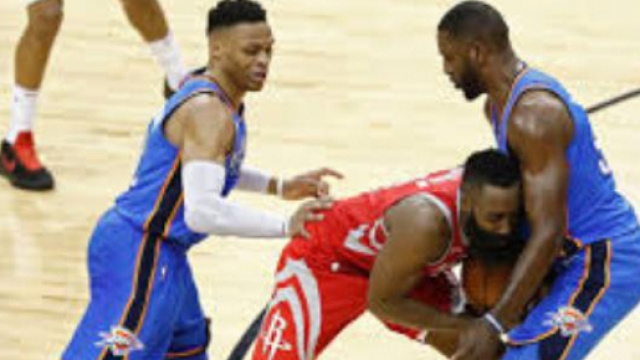 James Harden s'embourbe dans la défense du Thunder