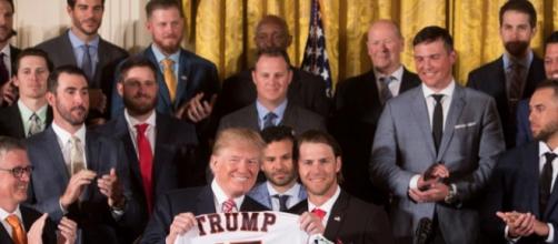 Astros meet the President. - [Image credit - Joyce N. Boghosian | Official White House Photo]