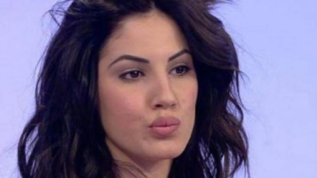 Giulia De Lellis a contatto con un hater a Le Iene