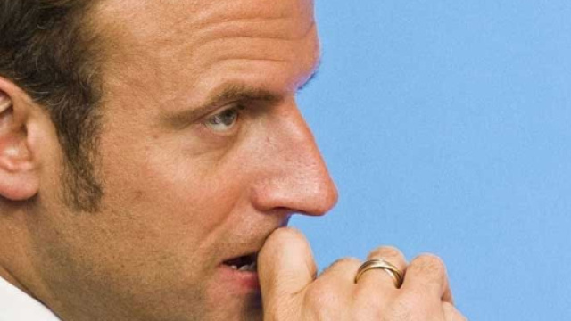 Le Président Macron douterait-il de sa capacité à transformer socialement la France ?