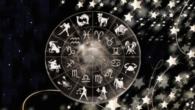 Oroscopo di domani 12 aprile 2018 | Previsioni di giovedì per tutti e dodici i segni dello zodiaco: al 'top del giorno' lo Scorpione