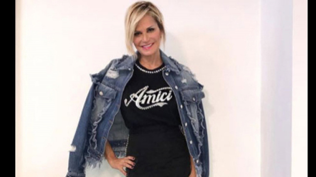 Simona Ventura entra nella giuria di Amici 2018