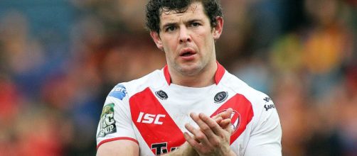 A maverick of the fullback position, Paul Wellens won it all with hometown club St Helens. Image Source - mirror.co.uk