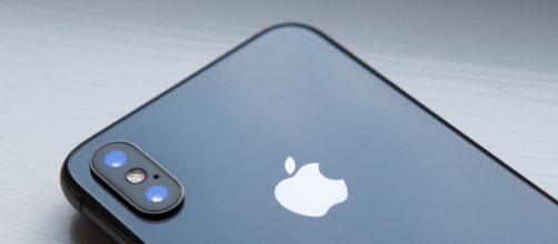 Apple iPhone X, la reazione degli ex possessori di smartphone Samsung