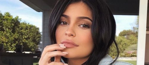 First time mom Kylie Jenner is reportedly trying to get pregnant again. [Image via Kylie Jenner/Instagram]