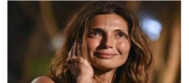 Isola dei famosi: Alessia sotto accusa per una frase choc Isola dei famosi: Alessia sotto accusa per una frase choc