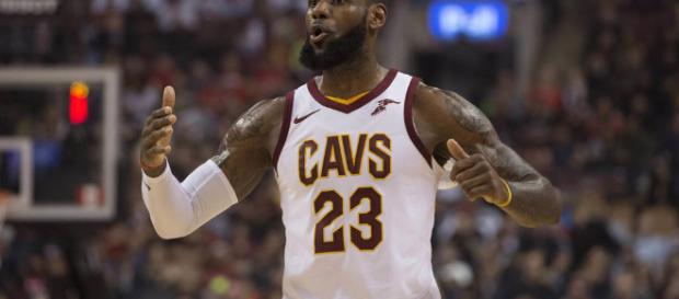 le envian mensaje a lebron james le envian mensaje a lebron james