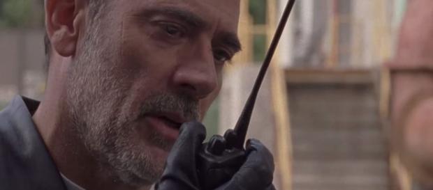 The Walking Dead 8x15: il ritorno di Negan al Santuario The Walking Dead 8x15: il ritorno di Negan al Santuario