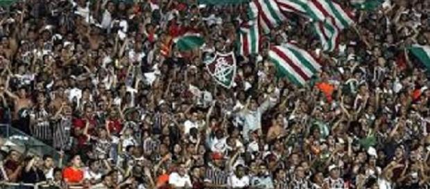 Para prestigiar o Fluminense, tricolores não assistirão final da Liga dos Campeões da Europa. (Foto: Reprodução/Lancepress) Para prestigiar o Fluminense, tricolores não assistirão final da Liga dos Campeões da Europa. (Foto: Reprodução/Lancepress)
