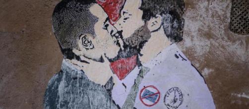 Il bacio del Governo (Di Maio-Salvini)