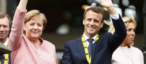 Macron sacré du prix Charlemagne, plaidoyer pour l'unité franco ... - rfi.fr