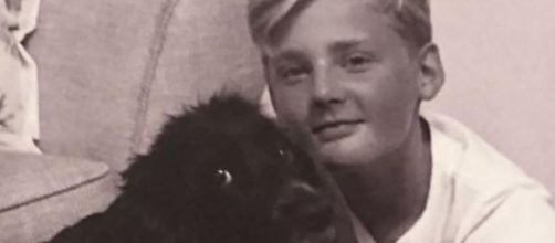 Seb Morris si suicida dopo la morte della sua cagnolina