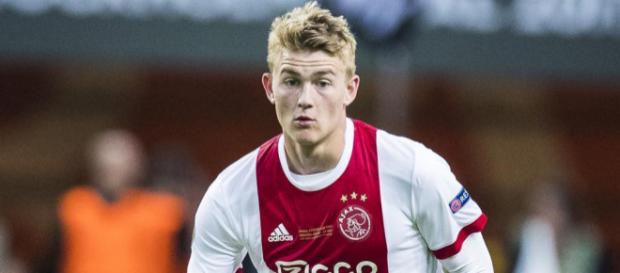 Bayern Munich scout De Ligt in Ajax's win over Feyenoord - tribuna.com Bayern Munich scout De Ligt in Ajax's win over Feyenoord - tribuna.com