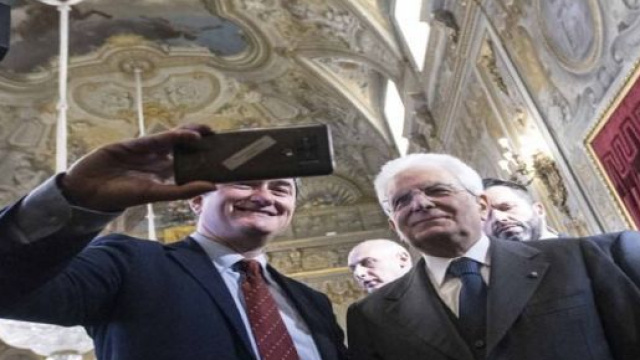 Sergio Mattarella al Quirinale - foto pubblica su Facebook