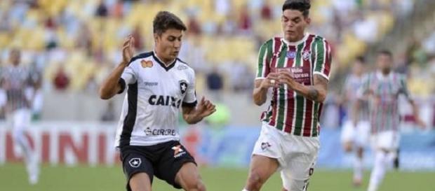 Botafogo e Fluminense se enfrentam na segunda pelo Campeonato Brasileiro (Foto: Globoesporte) Botafogo e Fluminense se enfrentam na segunda pelo Campeonato Brasileiro (Foto: Globoesporte)