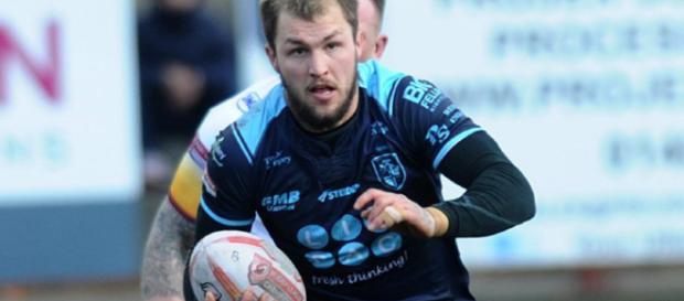 Luke Briscoe made history against Hull FC, but the game will sadly be remembered for other reasons. Image Source - newsoneplace.com Luke Briscoe made history against Hull FC, but the game will sadly be remembered for other reasons. Image Source - newsoneplace.com